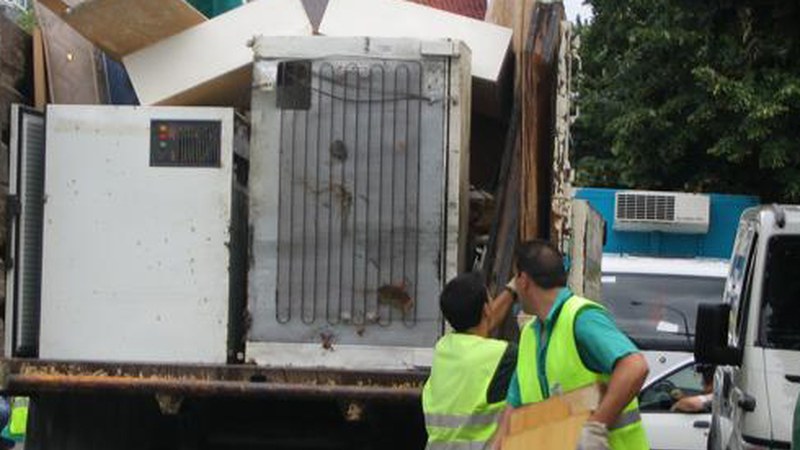 Debabarrenako Mankomunitateak berriro ekingo dio bolumen handiko hondakinen bilketa zerbitzuari astelehenean