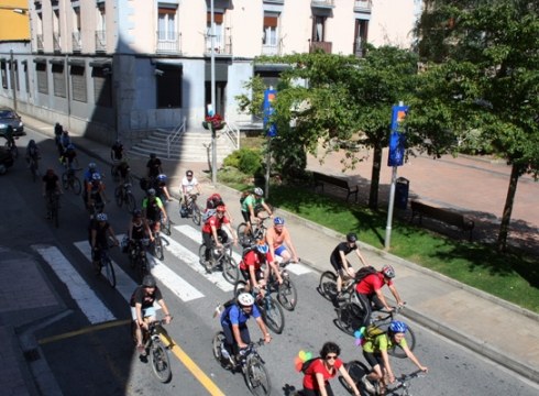 Debaldea Bizirik martxa Eibarrera ailegatu da