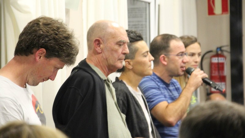 Dena prest domekan bertsolari-laukote bikainaz gozatzeko