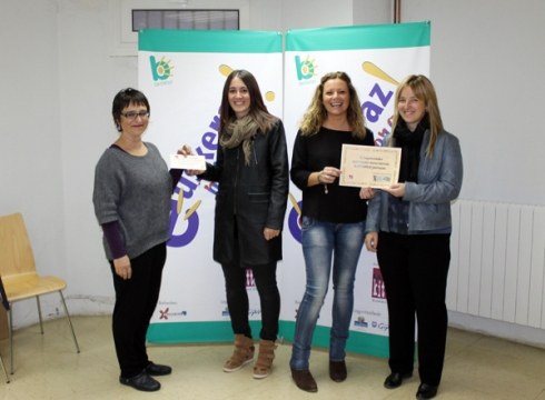 Dendariak Berbetaneko lelo-lehiaketako sariak banatu ditugu