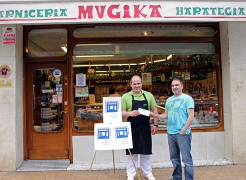 Dendarien Elkartekoek 1.000 euroko sari berezia eman dute