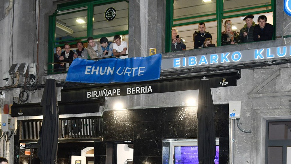 Deporrek sukaldari euskalduna behar du bere jatetxe berrirako