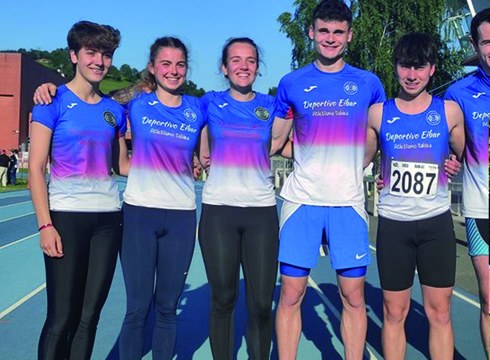 Deporreko atleta gazteenek emaitza bikainak izan dituzte azken txapelketetan