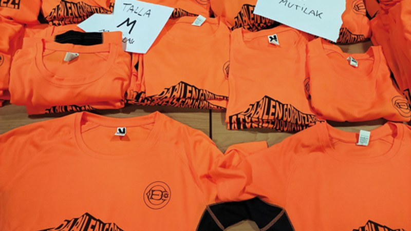 Deporrekoek kamisetak atera dituzte Gabonetan gorputzak mugitzeko asmoz