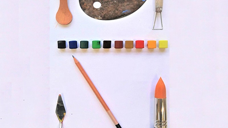 Dibujo eta Zeramika Udal Eskoletako ikasleen kurtso amaierako erakusketa zabalduko dute gaur