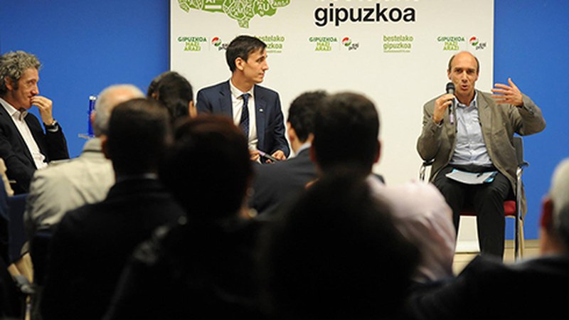 Digitalizazio eta robotikari buruzko saioa antolatu du biharko Eibarko EAJ-PNVren Uri Buru Batzarrak