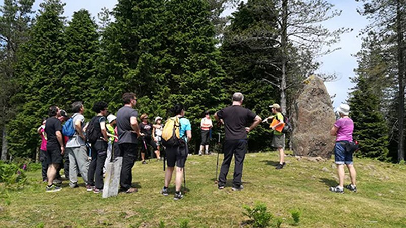 Dolmenen Ibilbidea ezagutzera emateko doako bisita gidatua egingo da domekan