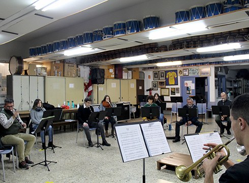 Domeka arratsaldean izango da txistulari taldearen Santa Zezilia kontzertua Errebal Plazan