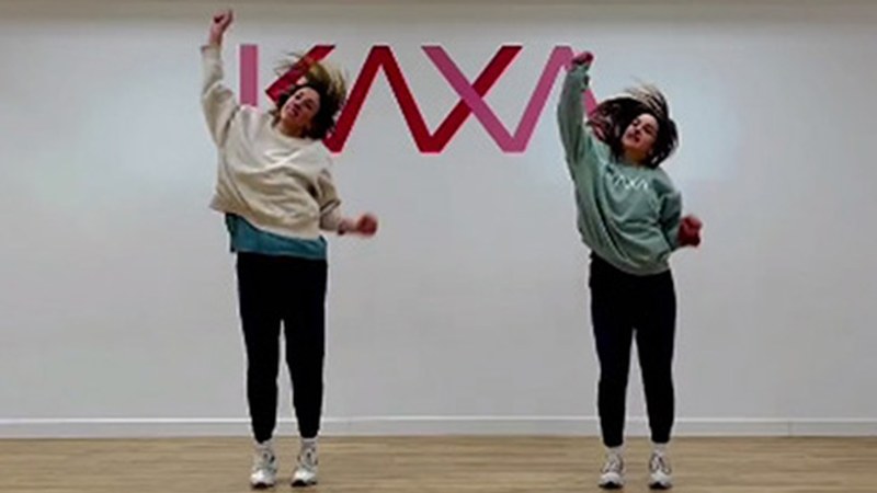 Domeka eguerdian egingo dute Emakumearen Egunerako sortu duten koreografia ikasteko lehen saioa