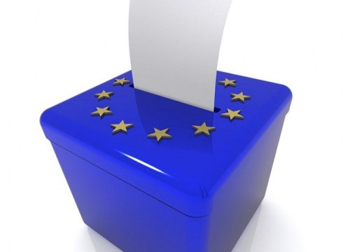 Domekako hauteskundeei internet bidezko jarraipena egingo diegu