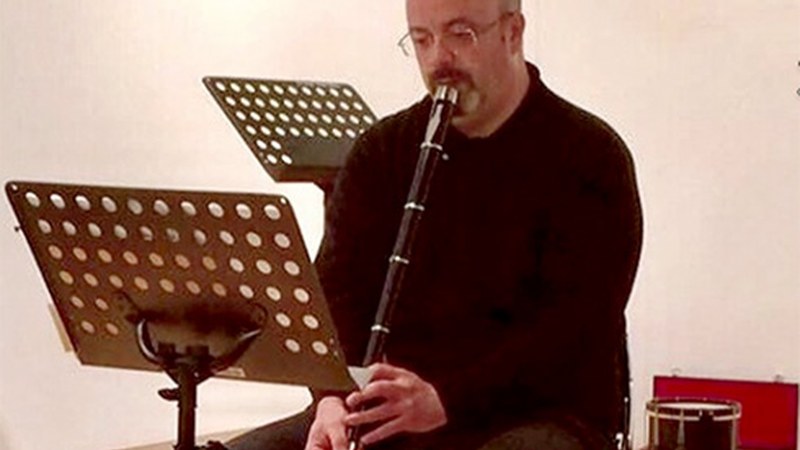 Domekan estreinatuko dute Jose Miguel Laskurainek sortu duen "Bergarako Agurra"