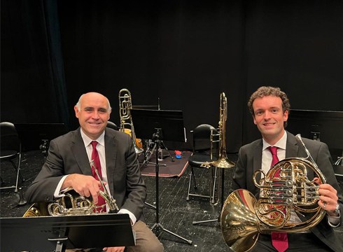 Domekan kontzertu berezia eskainiko du Usartza Txistulari Taldeak udaletxeko arkupeetan