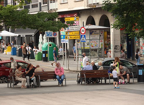 Domekatik aurrera ez da etxeratze-agindurik izango eta itxiera perimetralak amaituko dira EAEn
