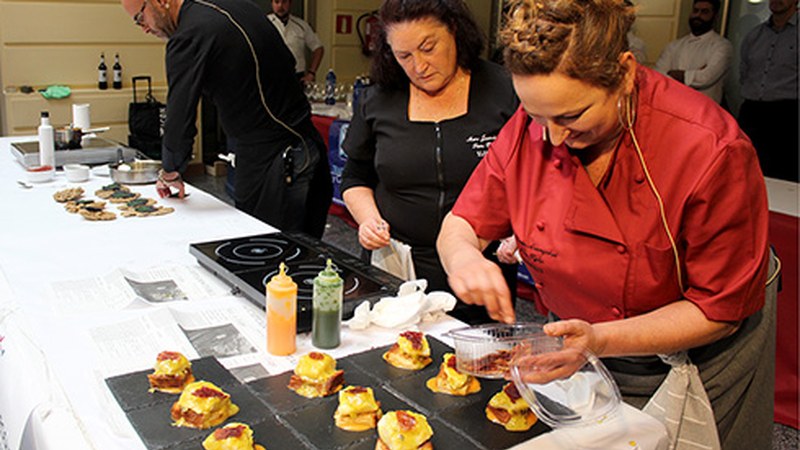 Durangoko Kobikak irabazi du I. “Bacalaos Alkorta” pintxo txapelketa