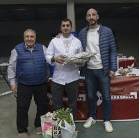 Durangoko Kortabitarte anaien proposamenak bi sari eskuratu ditu Bacalaos Alkorta VII. Pintxo Lehiaketan Durangoko Kortabitarte anaien proposamenak bi sari eskuratu ditu Bacalaos Alkorta VII. Pintxo Lehiaketan