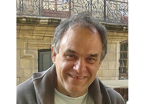 Edu Zabala (idazlea): “Noizbait Eibarri buruzko eleberria idatziko dut”