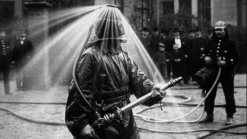 [EFEMERIDEAK] Abenduak 1