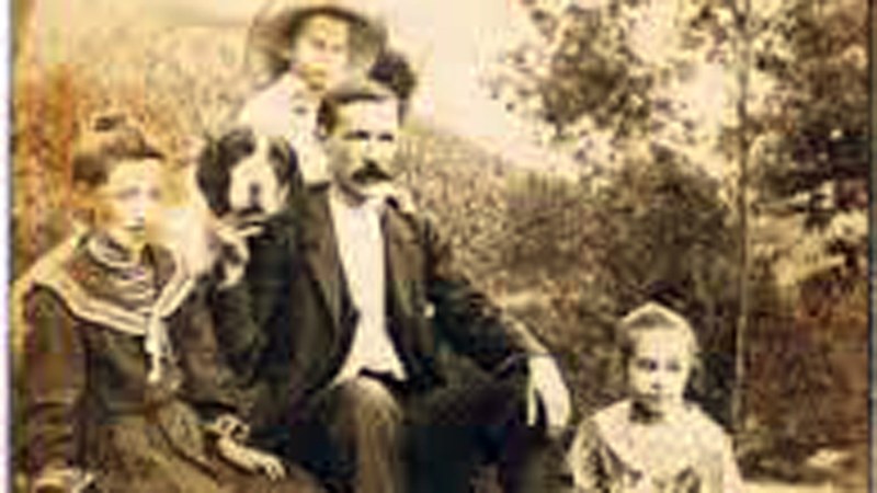 [EFEMERIDEAK] Azaroak 18