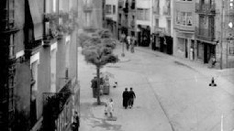 [EFEMERIDEAK] Urriak 27