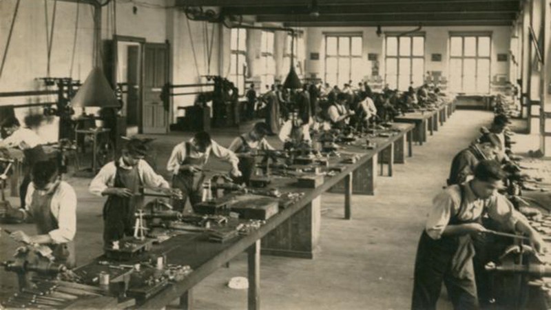 [EFEMERIDEAK] Urriak 7