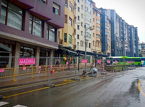 Ego Gain kalea eta autobus geltokia hobetzeko lanek linea batzuetan aldaketak eragingo dituzte astelehenetik aurrera