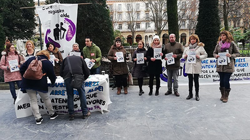 Egogain Gerontologia Zentruko langileek kontzentrazio zaratatsuak deitu dituzte bihar eguerdirako