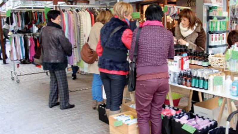 Eguazten goizean zabalduko dute Beherapenen Azoka, Toribio Etxebarria kalean