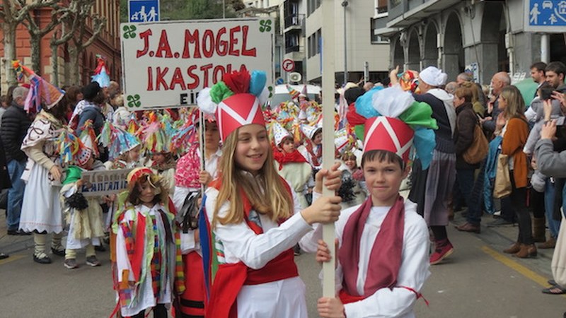 Eguen Zuri 2019 (J.A. Mogel, La Salle eta Aspace)