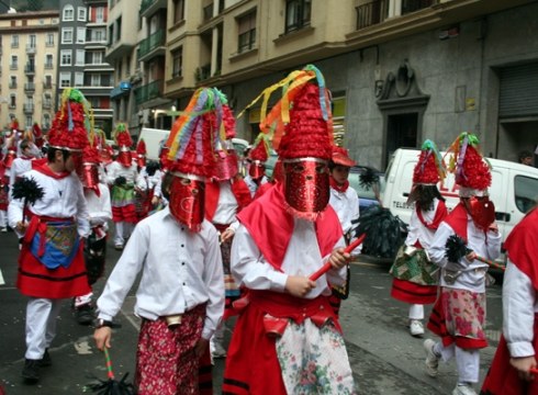 Eguen Zuriko kalejirek trafikoari eragingo diote