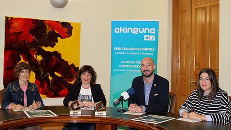 Eguenean banatuko dituzte 10. On Ekin Sariak, Errebal Plazan egingo den ekitaldi berezian