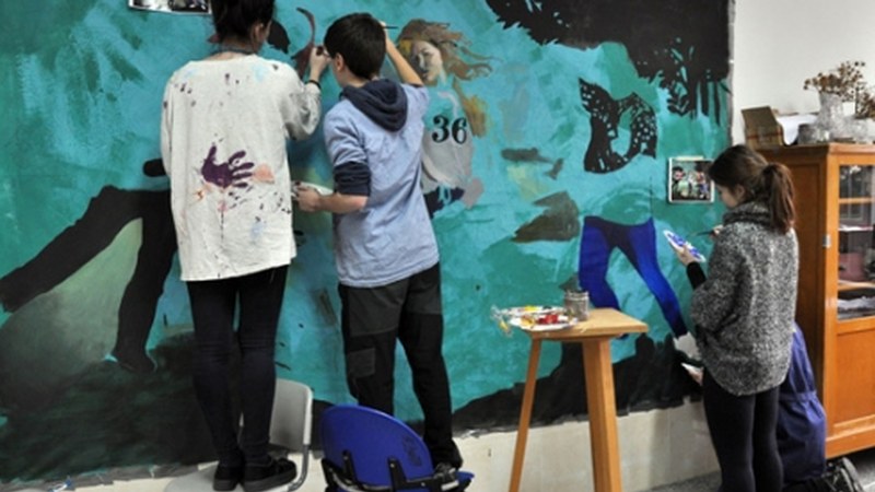 Egungo Islak erakusketa Portalean ikusgai