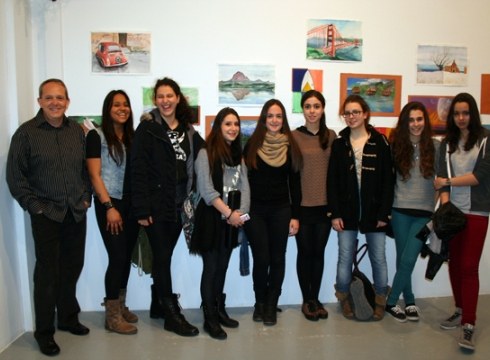 Egungo Islak institutukoen erakusketa Portalean ikusgai