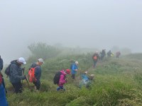 Eguraldi lainotuari egin zioten aurre Deporrekoek Iradier-ekin egindako senidetze egunean