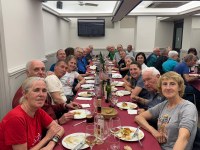 Eguraldi lainotuari egin zioten aurre Deporrekoek Iradier-ekin egindako senidetze egunean