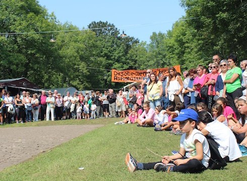 Eguzkia ekarri zigun Arrateko Amak (argazki-bilduma)