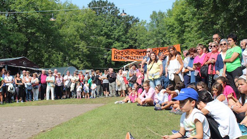 Eguzkia ekarri zigun Arrateko Amak (argazki-bilduma)