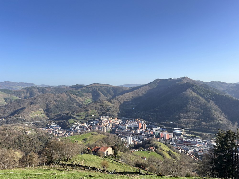 Eibar, edukitzaile handien eskuetan etxebizitza gehien dituen Gipuzkoako udalerria