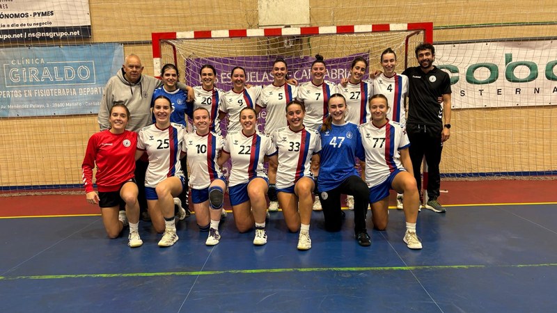 Eibar Eskubaloi taldeko seniorrek bikain jarraitzen dute