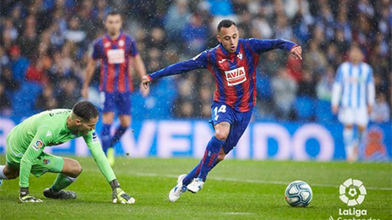 Eibar eta Realaren arteko derbia ez da bihar jokatuko