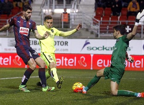 Eibar FT garaipen bidera bueltatu da