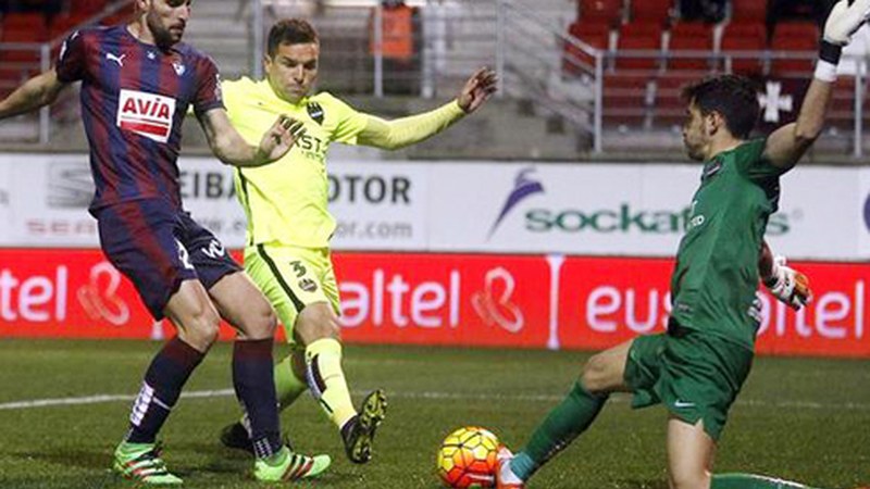 Eibar FT garaipen bidera bueltatu da