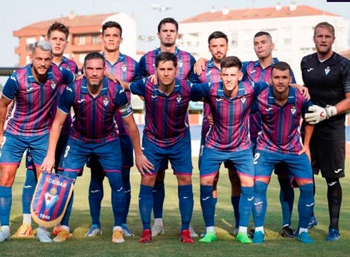 Eibar KE-k 0-2 irabazi zuen Calahorran aurredenboraldiko lehenengo partiduan