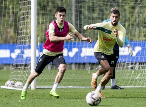 Eibar FT-k Ibizan jokatuko du gaur atsedenik gabeko astearen barruan