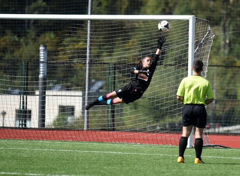 Eibar FT-ko kadeteak biharko Ermuko II. Emakumezkoen Foball Torneoan