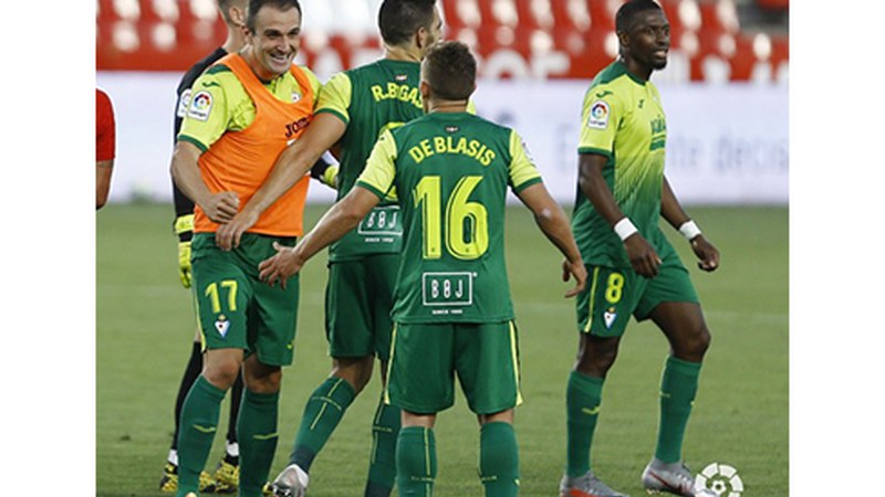 Eibar FT Lehen Mailan geratzeko bidean