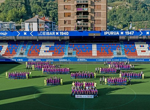 Eibar FT-ren oinarrizko futboleko taldeen aurkezpen ofiziala egingo da gaur Ipuruan