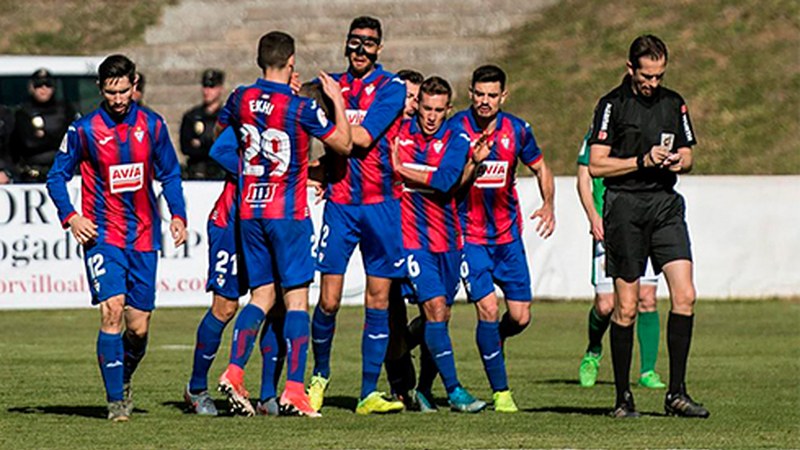 Eibar FTk Badajozen aurka jokatuko du Errege Kopako final-hamaseirenetan