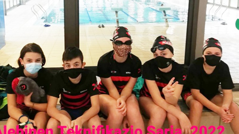 Eibar Igerixan-eko benjaminak eta alebinak Legazpin eta Azpeitian lehiatu ziren