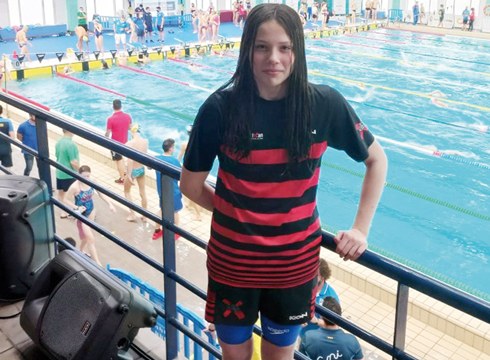 Eibar Igerixaneko igerilariak protagonista izan ziren Ipuruan jokatutako 33. San Juan Sarietan