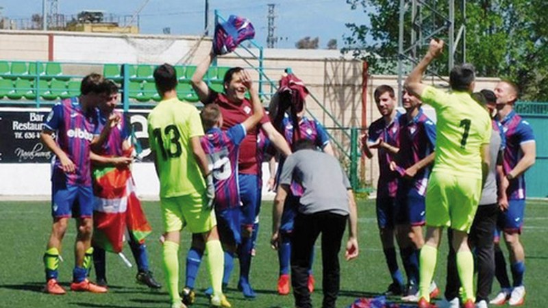 Eibar KE Espainiako Futbol 7 Ligako txapeldun izan da Caceresen